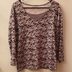 Women’s 2XL size 20 top